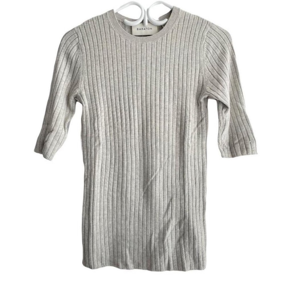 Aritzia Babaton Rib Knite Short Sleeves Sweater
size S